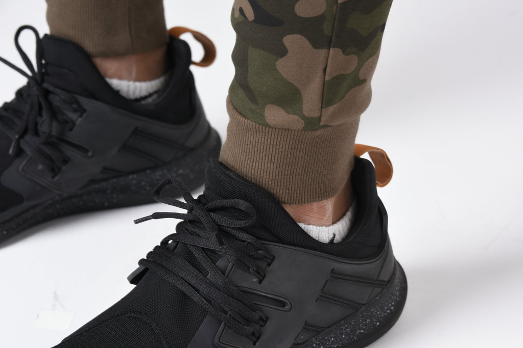 ST Camo Joggers